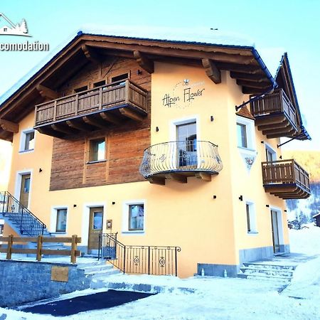 Alpen Flower By Livigno Accomodation Extérieur photo
